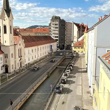 Cozy City Center Appartement *